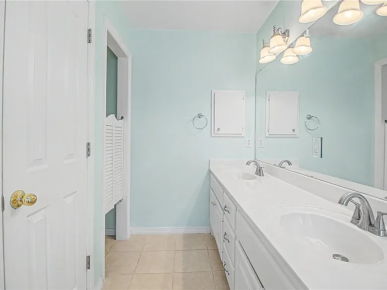 3118 Pleasant Grove Dr — Photo 9