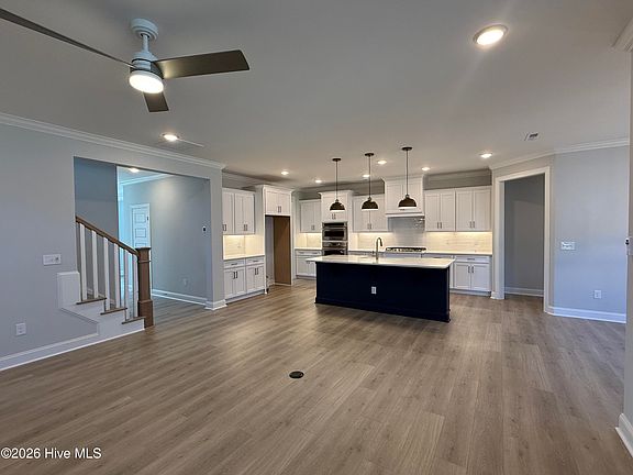 4th image of 3916 Watersail Drive #86
