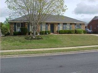 2505 McGraw Ct, Montgomery, AL 36116