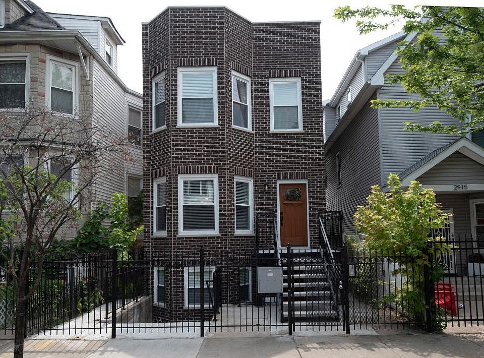 1st image of 2917 N Gresham Ave #1