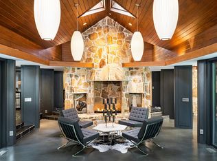 3905 Parian Ridge Rd NW, Atlanta, GA 30327