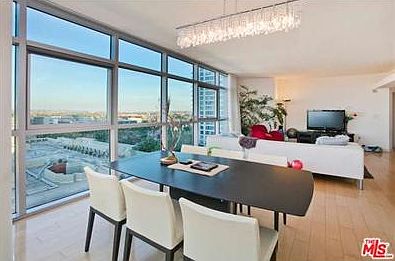 3rd image of 13700 Marina Pointe Dr Unit 923