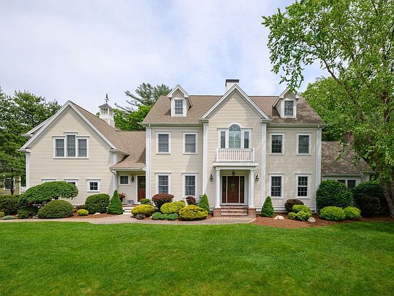 2nd image of 36 Stone Meadow Ln