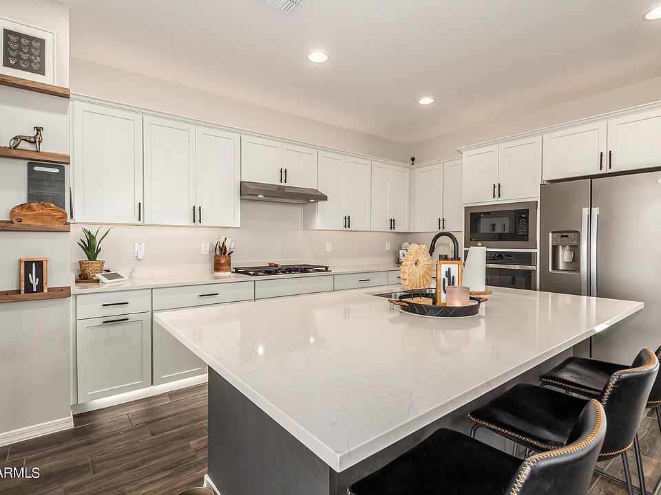 1st image of 3020 W NEW RIVER Drive