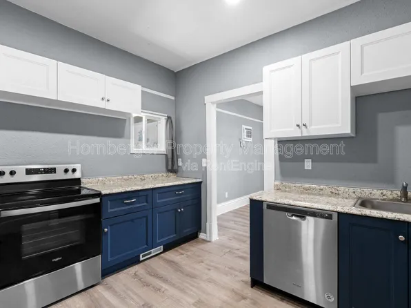 2704 W Boone Ave, Spokane, WA 99201