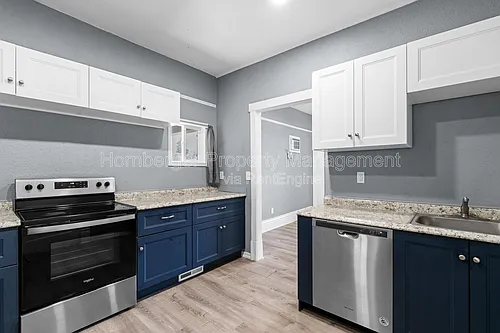 2704 W Boone Ave Photo 1
