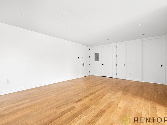 4th image of 1875 Atlantic Ave APT 9B