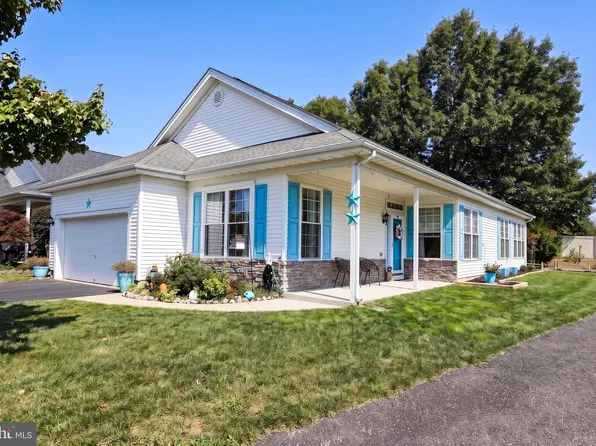 11 Robin Ln, Barnegat, NJ 08005