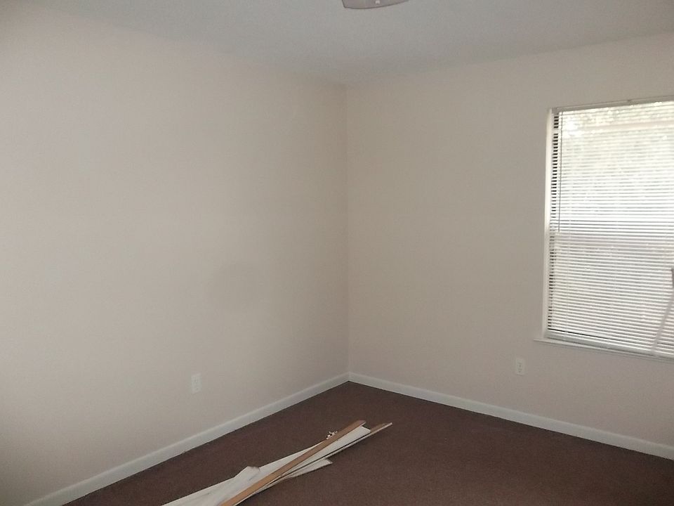 1st image of 119.121.123.HAMPTON Dr