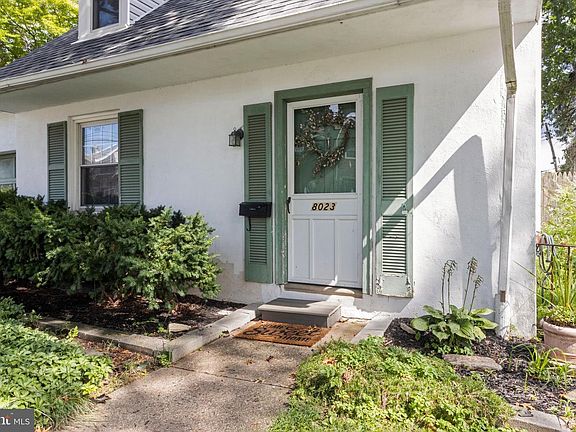 4th image of 8023 Burholme Ave