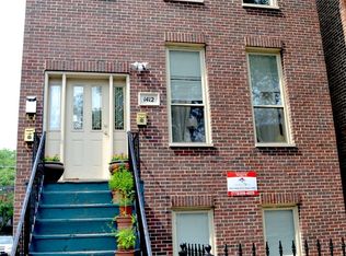 1412 W Flournoy St #3, Chicago, IL 60607