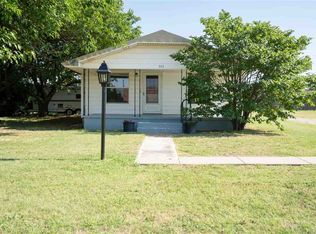 503 2nd St, Elgin, OK 73538