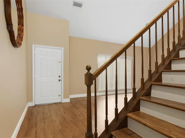 12176 Beamer Rd, Houston, TX 77089