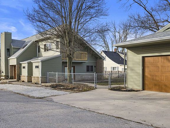 2nd image of 1700 E Ann St