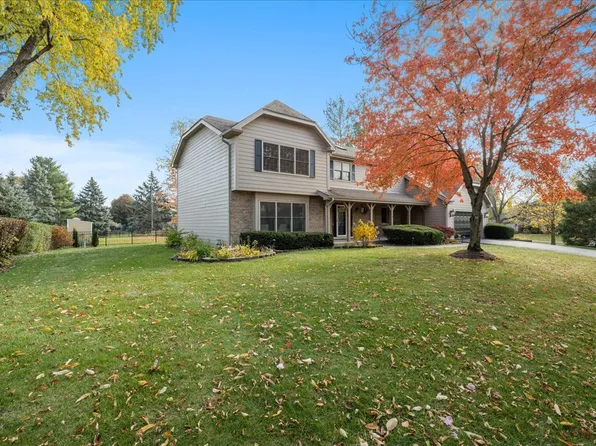 2280 Barth Dr, Naperville, IL 60565