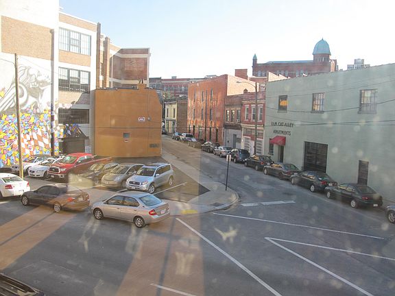 5th image of 110 W Marshall St #U24