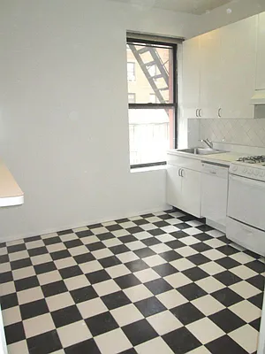 Rented by Zumper Inc | media 13