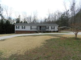 936 Chestnut Ridge Rd, Gaffney, SC 29340