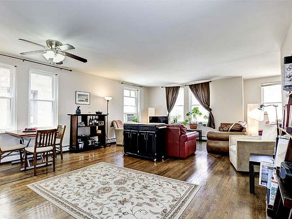 3rd image of 2787 Kennedy Blvd APT 311