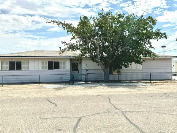 36013 4th St, Yermo, CA 92398
