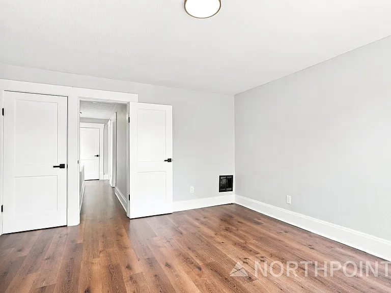 578 Stewart Ave — Photo 10