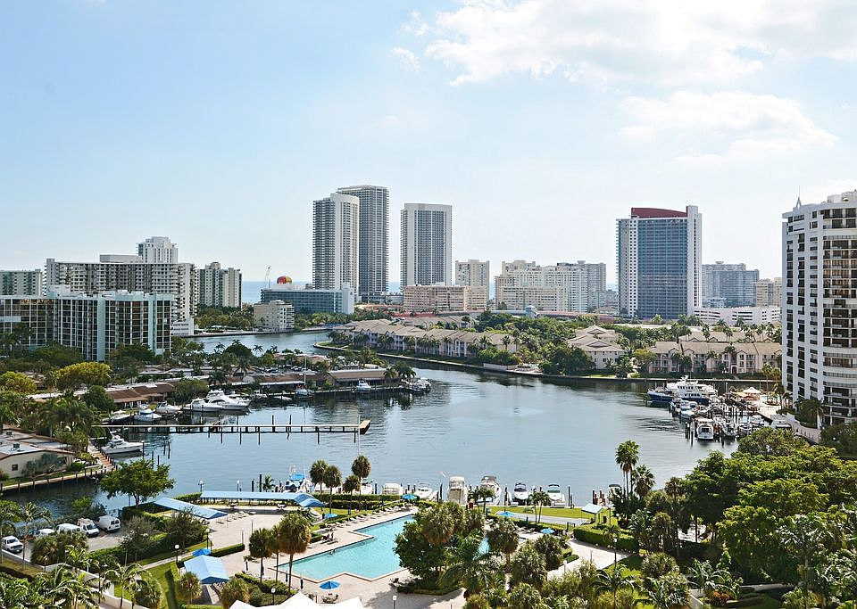 2nd image of 600 Three Islands Blvd APT 1422