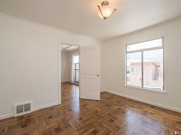 5th image of 67 Maddux Ave