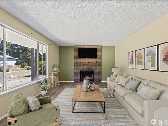 4th image of 7815 Royal Oak Dr SE
