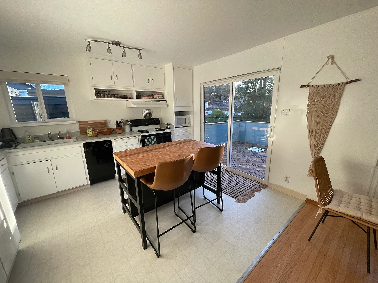 1 bed, 540 sqft, $2,500 — Photo 2