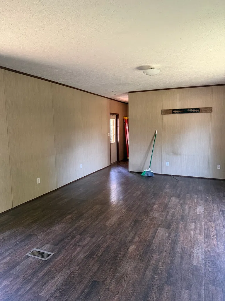 3 bed, 1568 sqft, $1,200 — Photo 3