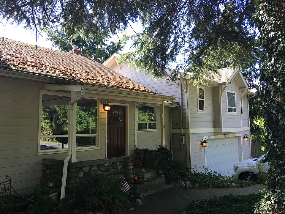 1st image of 8009 116th Ave NE