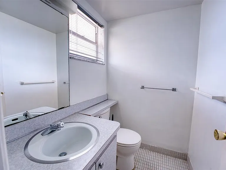 4700 Washington St #105 — Photo 2