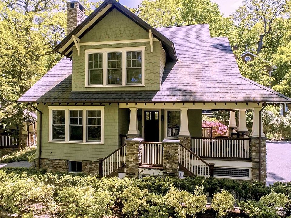 1st image of 10 Carpenter Ave