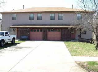 7810 Grandview Ln, Overland Park, KS 66204