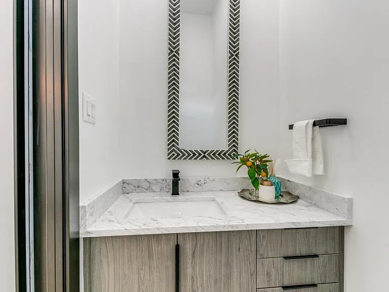 4434 Bonham St — Photo 14