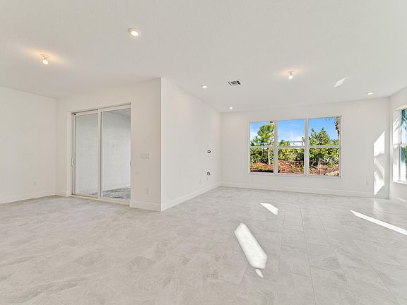 5th image of 3523 NW Solange Court