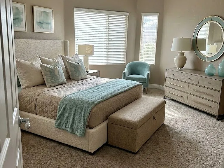 primary suite on main level