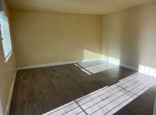 2+1 in quiet are of Highland, Highland, CA 92346