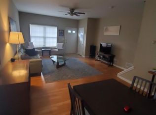 700 Drake Ave, Middlesex, NJ 08846