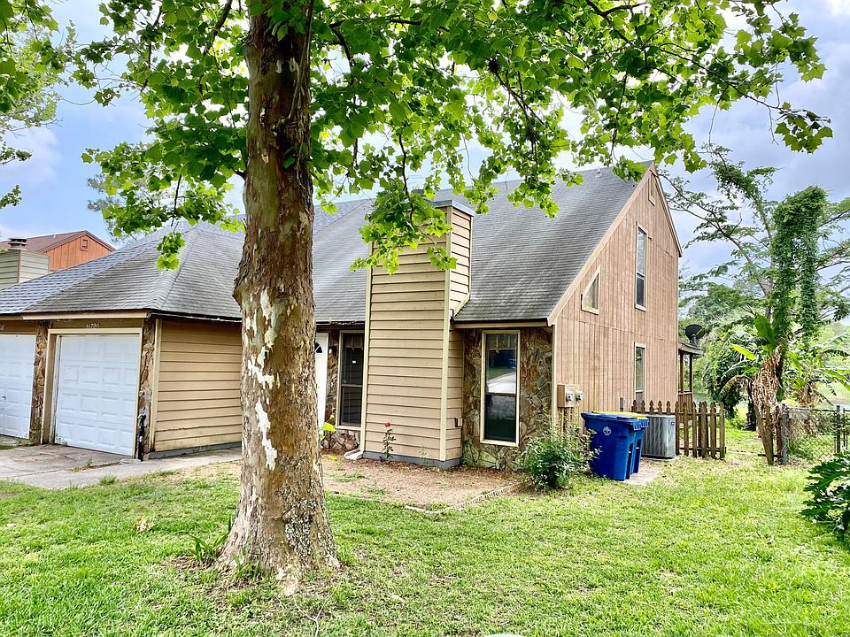 1st image of 11720 Fort Caroline Lakes Dr
