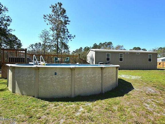3rd image of 6655 Crooked Creek Ln