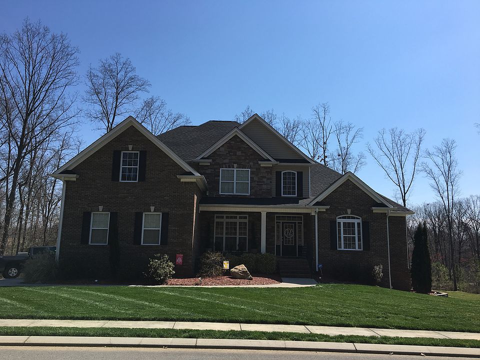 1st image of 298 Lower Woods Trl NE