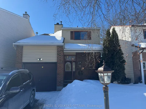 38 Chester Cres, Ottawa, ON K2J 2H3