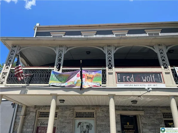 201 W Main St, Bath, PA 18014