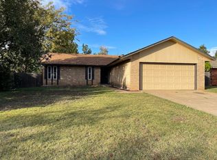1403 W Gemini Rd, Edmond, OK 73003