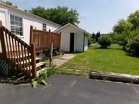 5th image of 120 1st St Lot 30