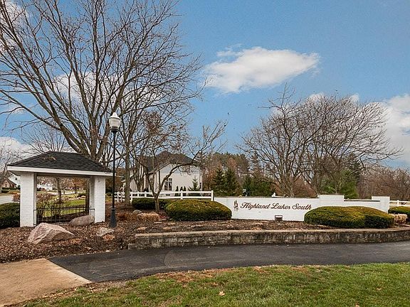 2nd image of 5479 Ainsley Dr