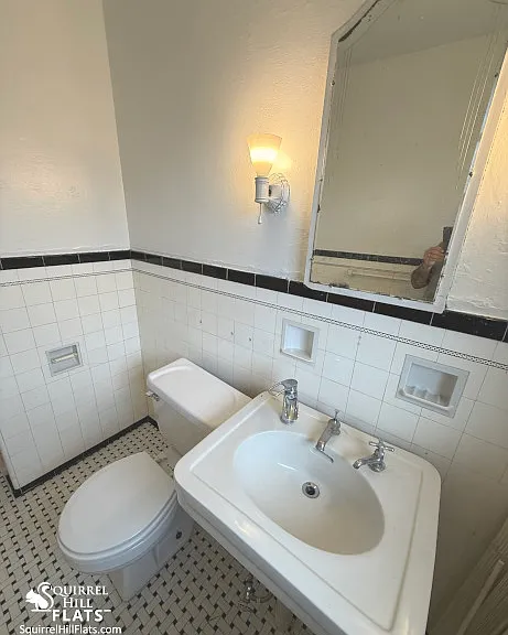 1405 Severn St #B4 — Photo 76