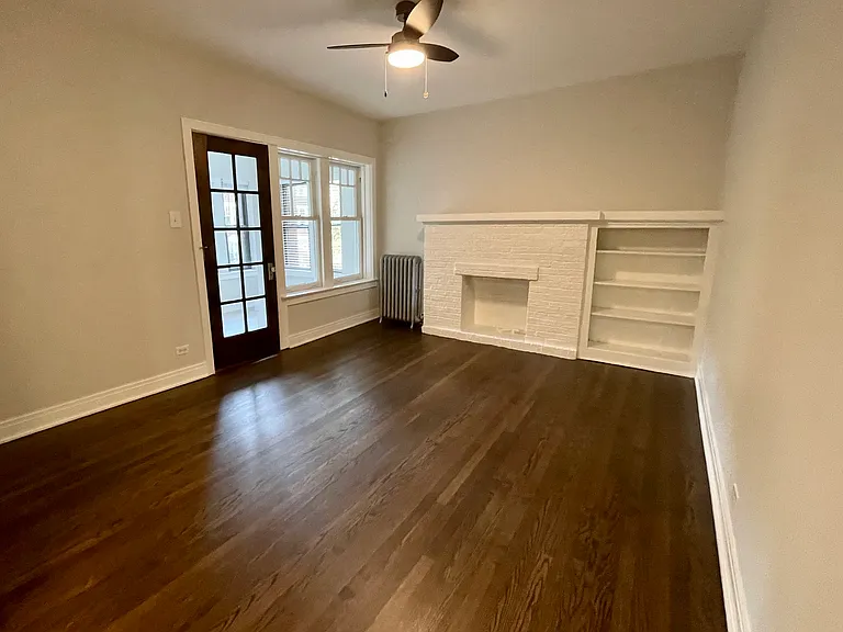 1411 W Greenleaf Ave #2E — Photo 3