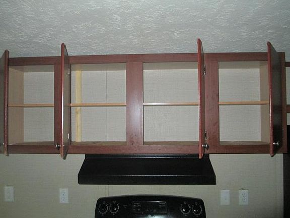 4th image of 217 Boysenberry St